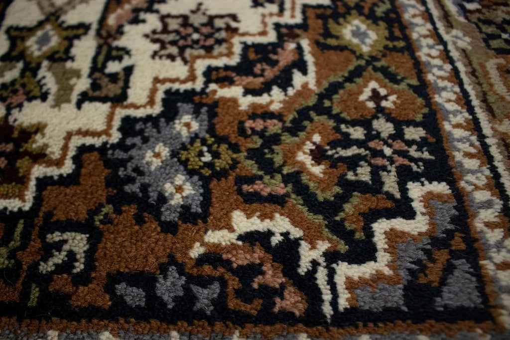 Cream Floral Tribal Oriental Rug Y721