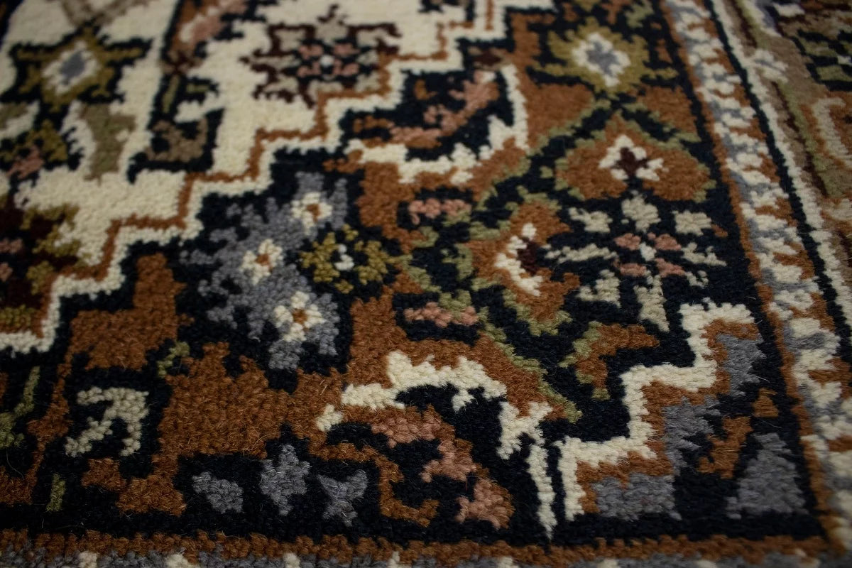 Cream Floral Tribal Oriental Rug Y721