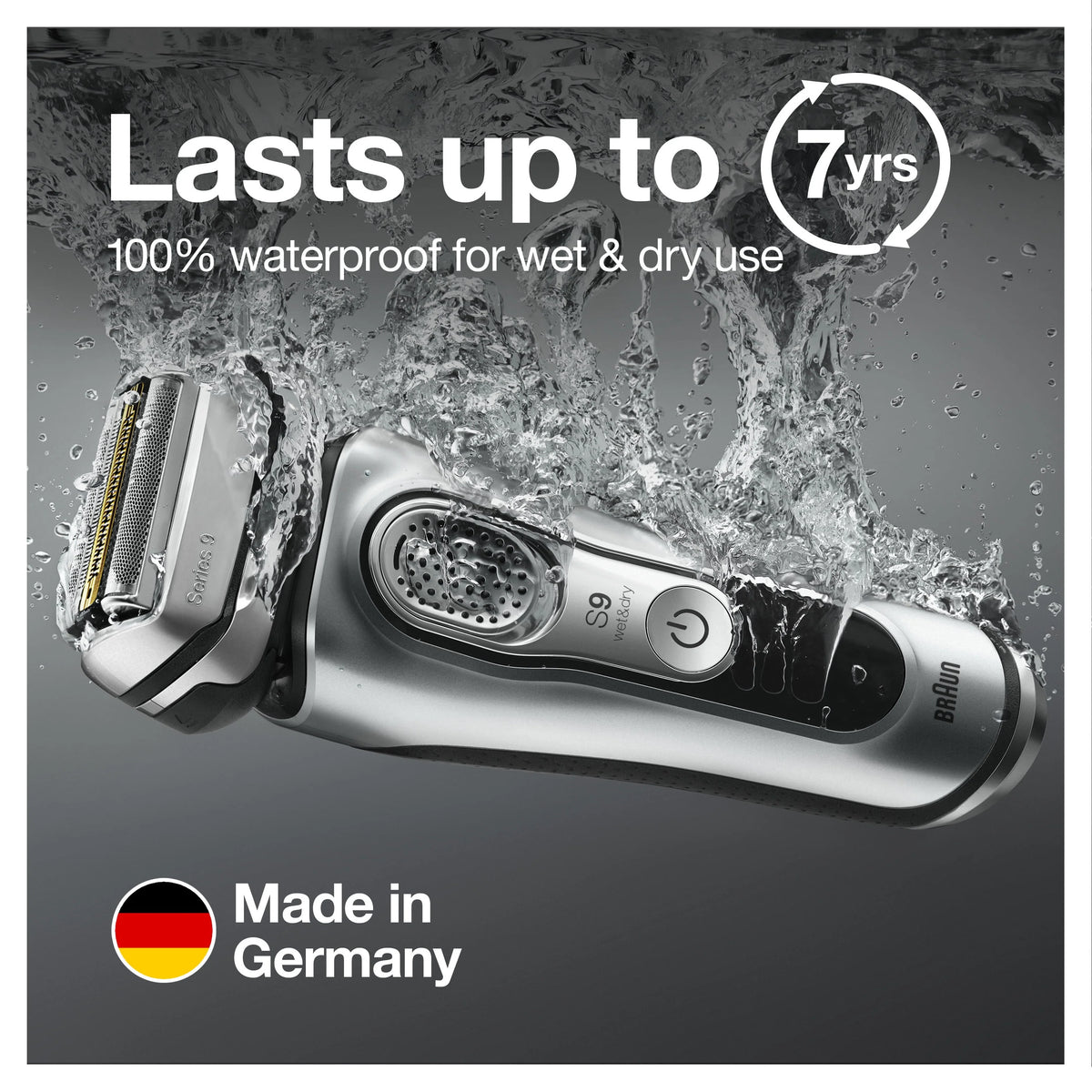 Wet Dry Rechargeable Electric Shaver with Clean Station B826