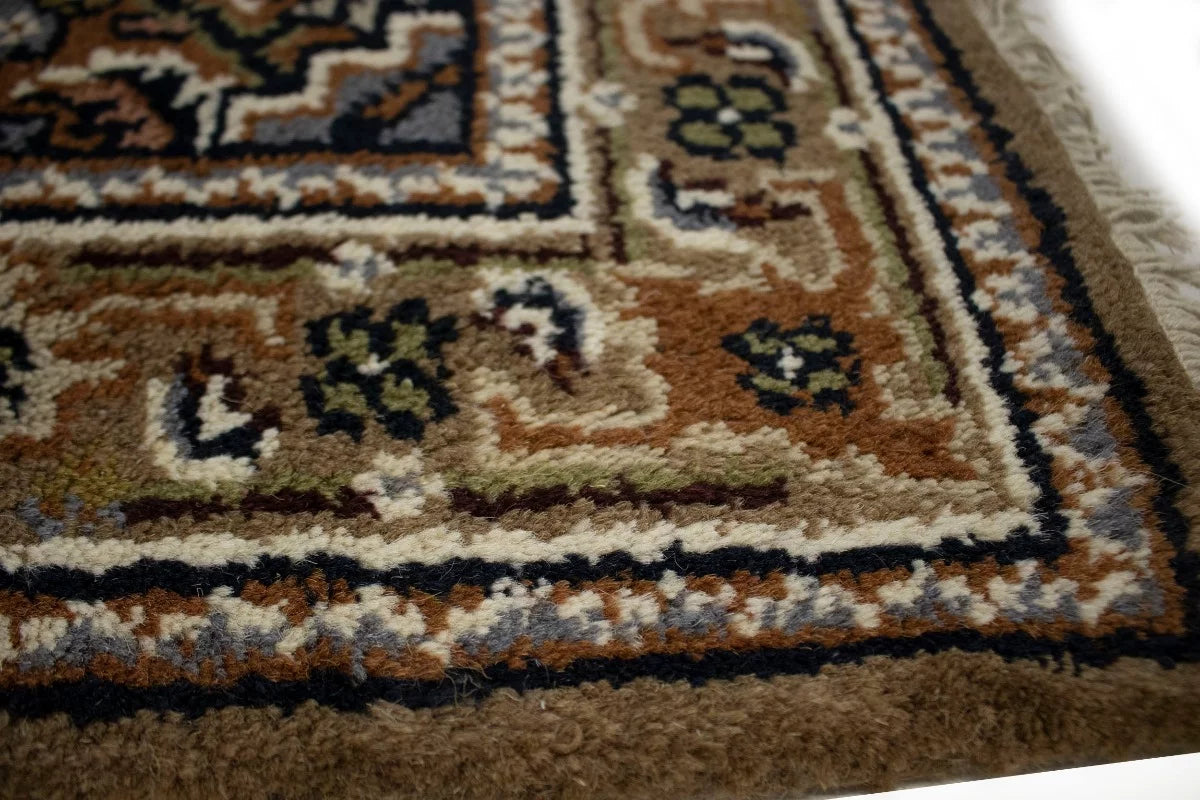 Cream Floral Tribal Oriental Rug Y721