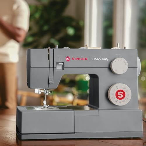 Black Heavy Duty Sewing Machine with Accessory Kit S1069
