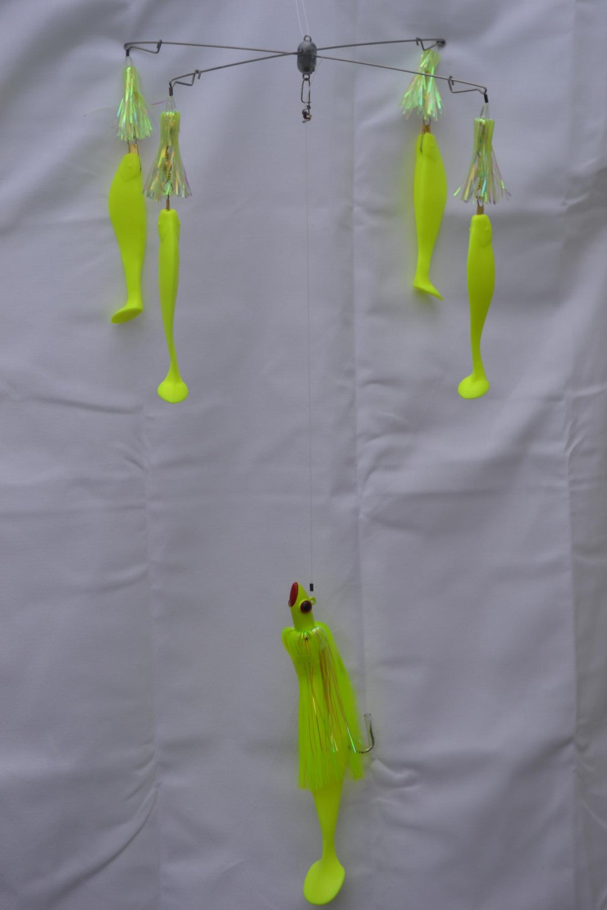 Blue Water Candy Striperbrella Fishing Rig, 6"/9", 4 oz, Chartreuse G826482