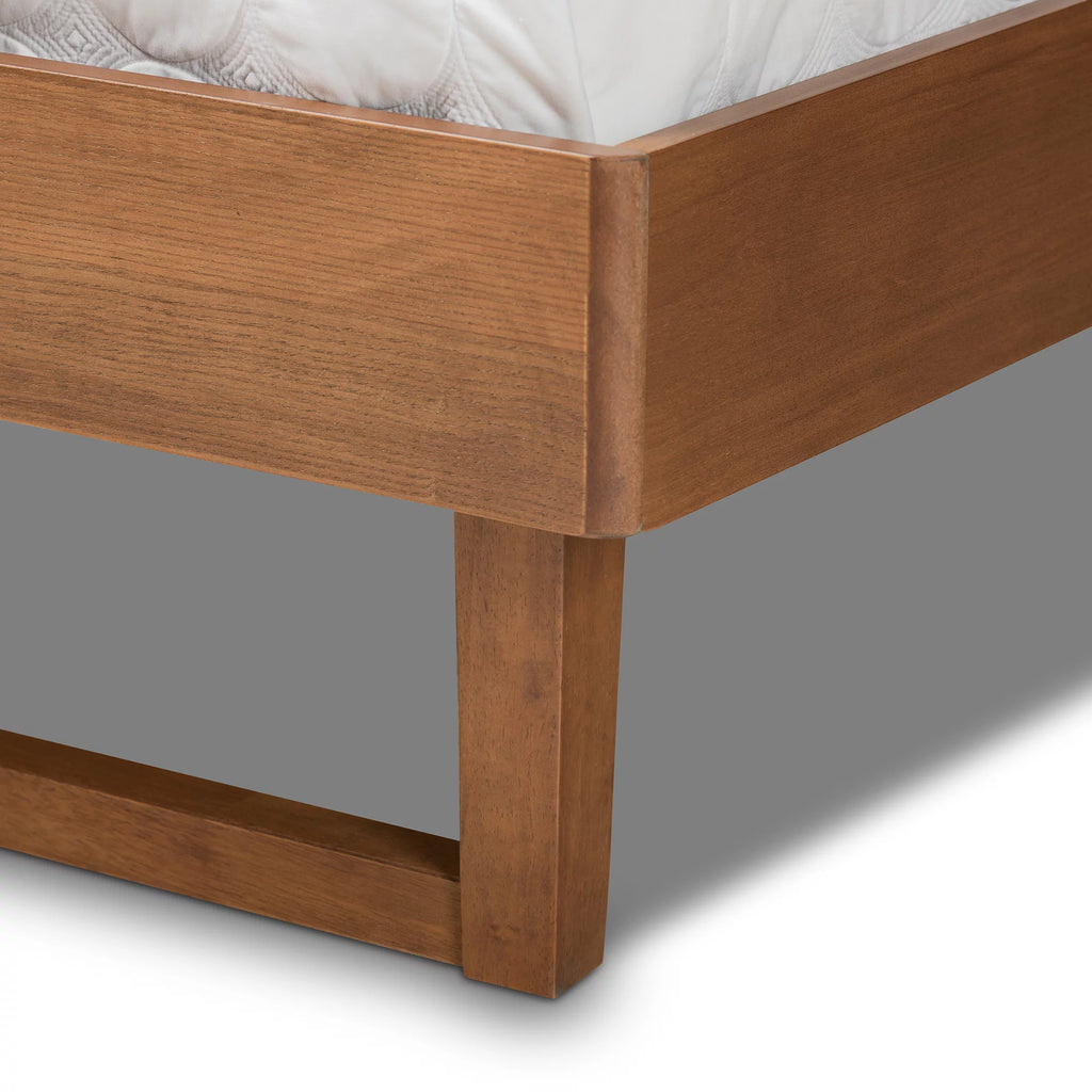 King Walnut Brown Engineered Wood Platform Bed U198152