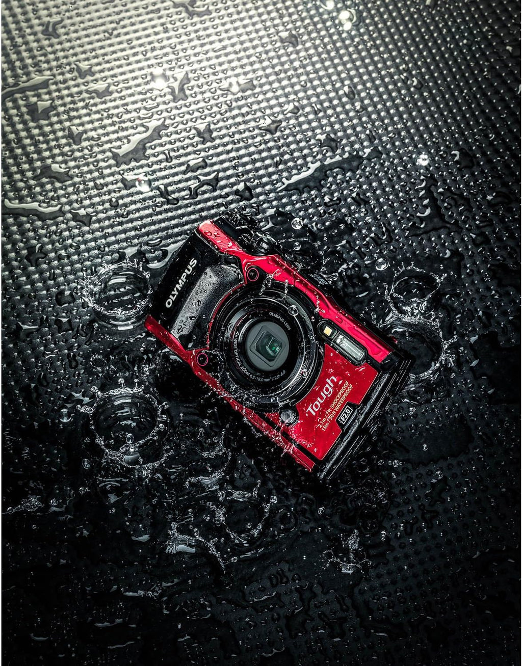 Red Digital Camera with Carrying Case and Starter Kit G5249