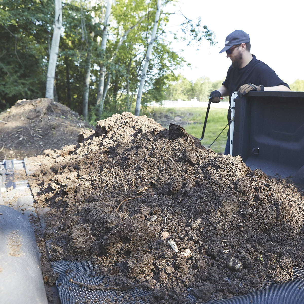 Truck Bed Cargo Unloader 1-Ton Capacity U4099