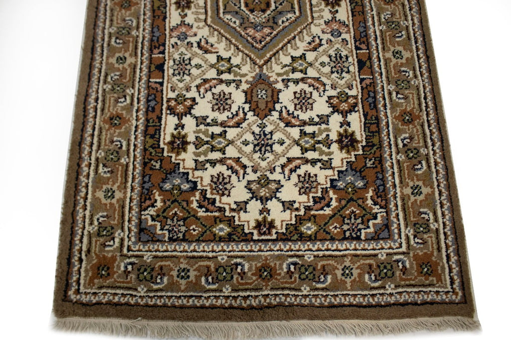 Cream Floral Tribal Oriental Rug Y721