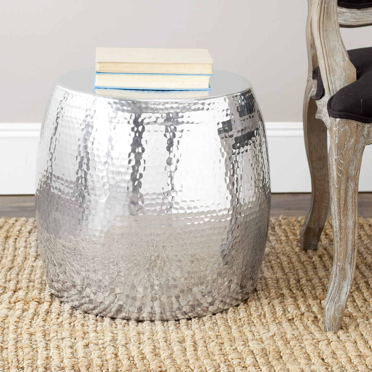 Silver Round Hammered Stool D70595