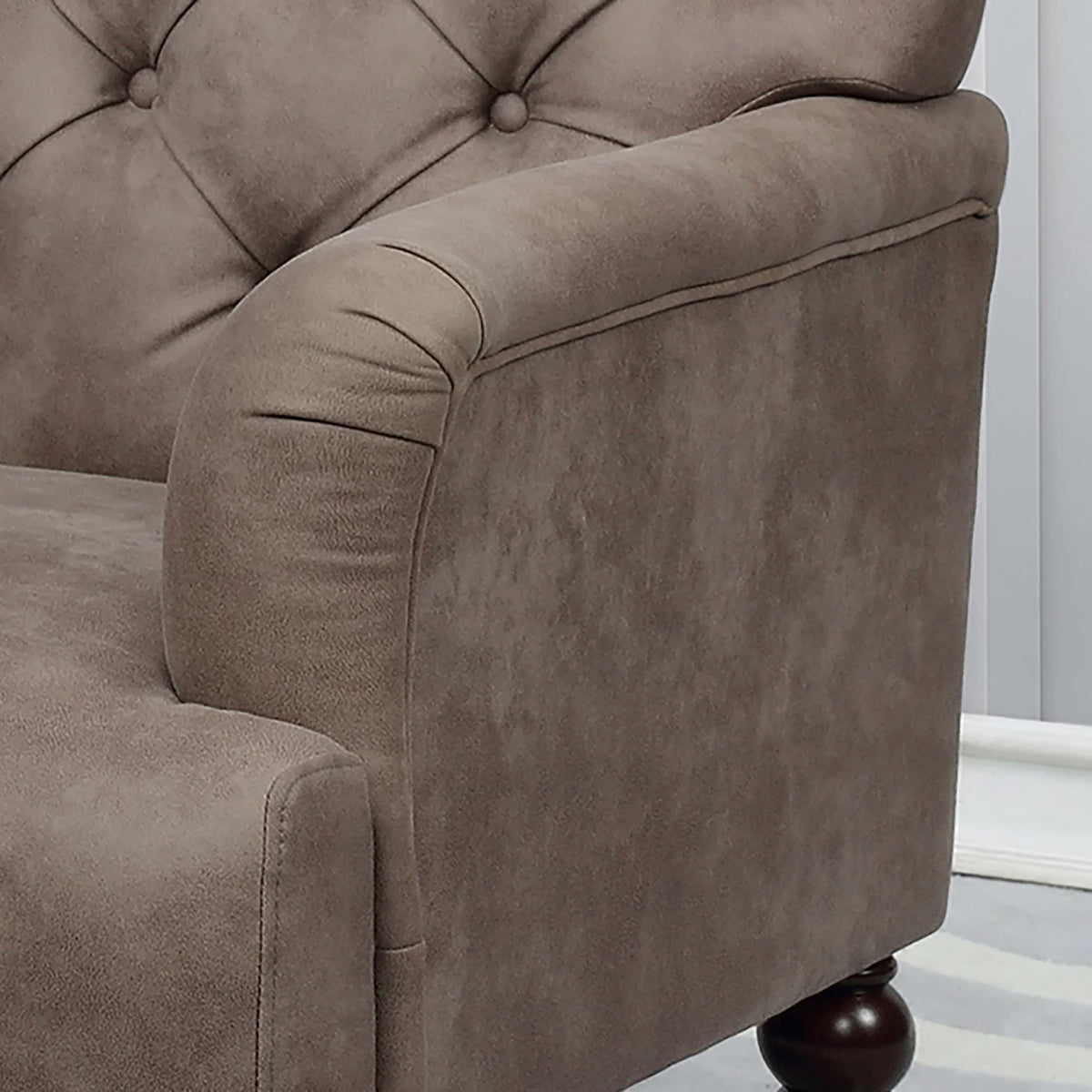 Brown Faux Leather Tufted Accent Chair G5920