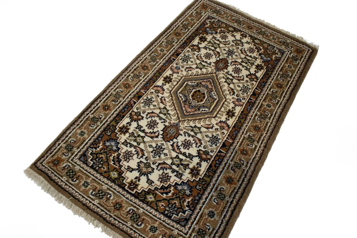 Cream Floral Tribal Oriental Rug Y721