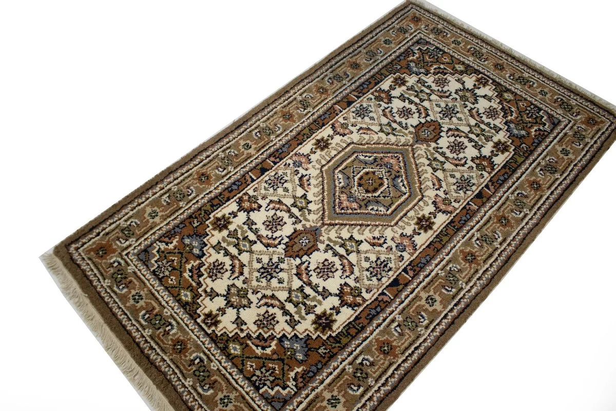 Cream Floral Tribal Oriental Rug Y721